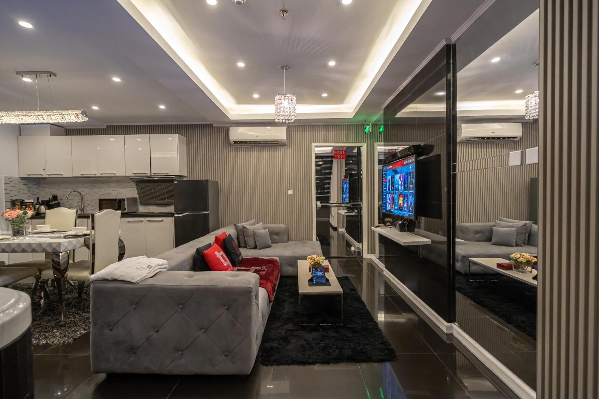 Luks Lofts Hotel & Residences Batangas Exterior photo